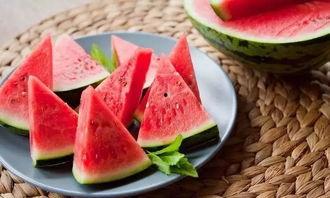 最近酒店吃瓜事件,揭秘幕后真相与公众反响